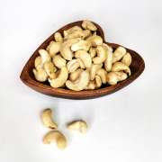 Кешью необжаренный (Вьетнам) / 250 г